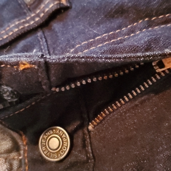 Jeans - Picture 3 of 6